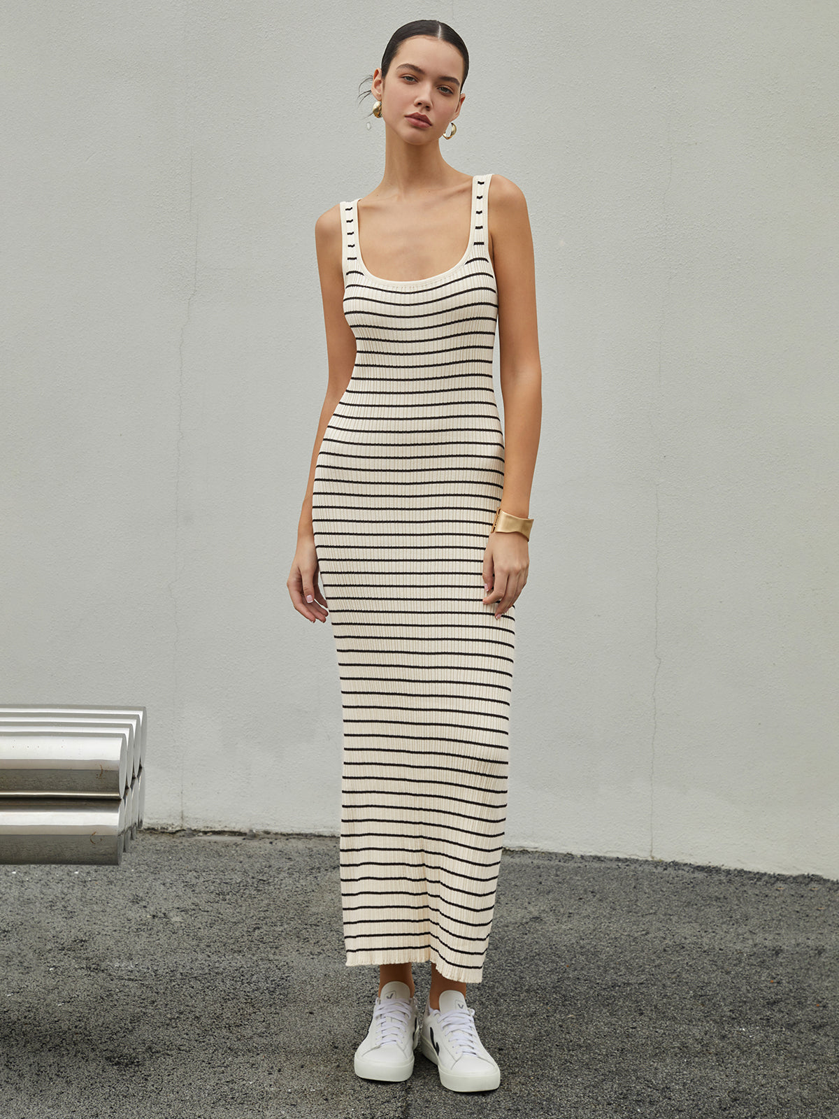 Amaraine™ I Robe rayée élégante