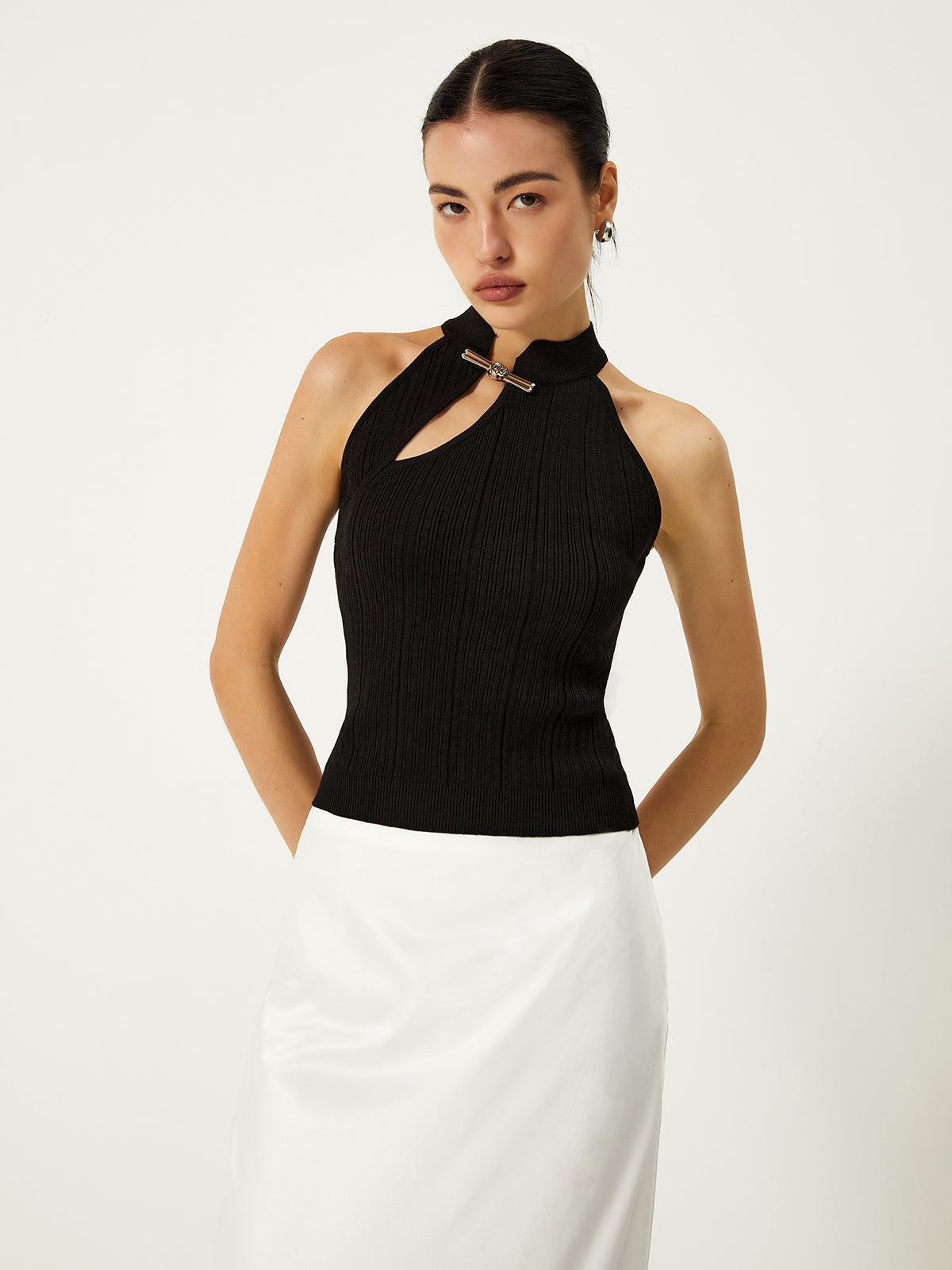 Amaraine™ I Gilet chic à boutons uniques