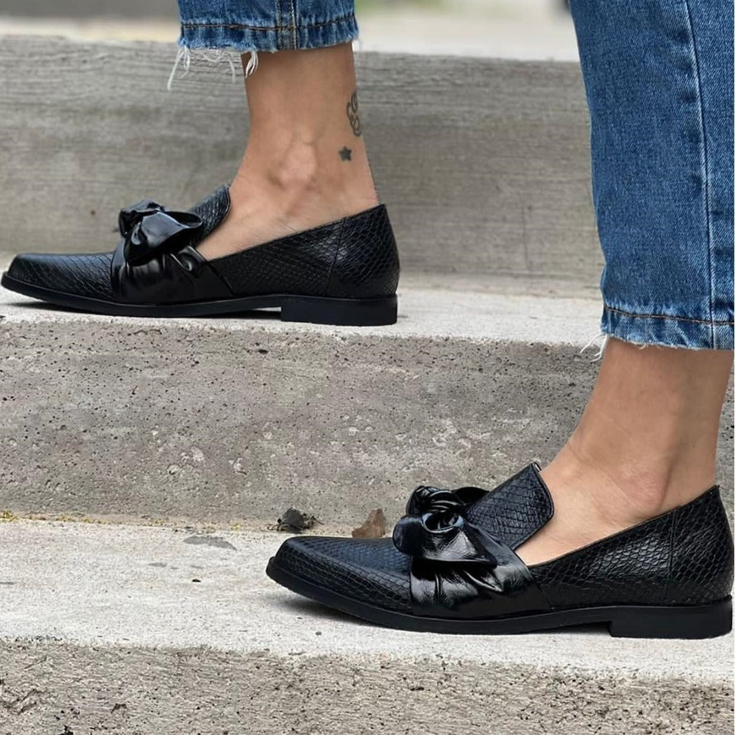 Colette™ – Mocassin avec Détail Nœud