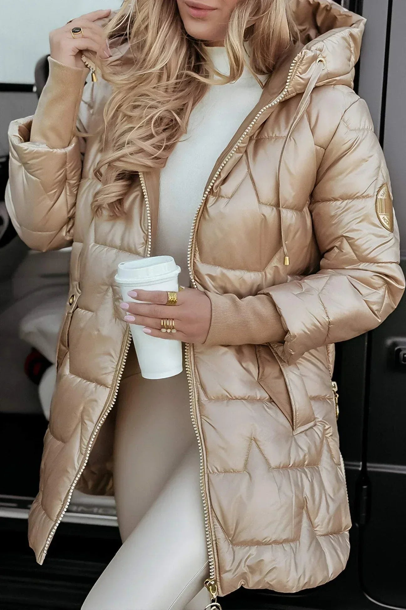 Auriane – Manteau d’Automne Élégant avec Capuche et Doublure